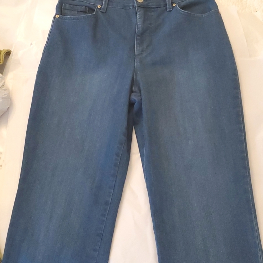 Glory  Vanderbilt jeans, comma size 10, Amanda style, Blue  rinse
